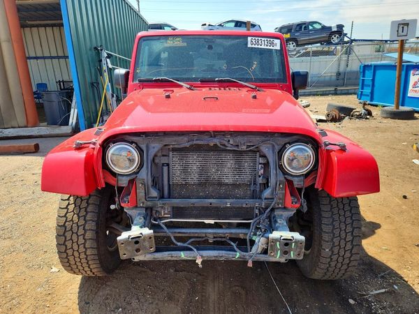 2012 JEEP WRANGLER Sahara