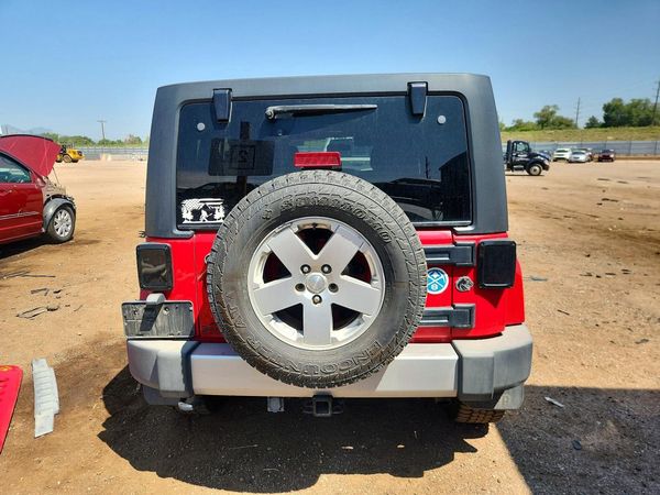 2012 JEEP WRANGLER Sahara