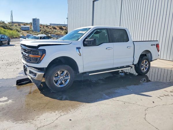 2025 FORD F150