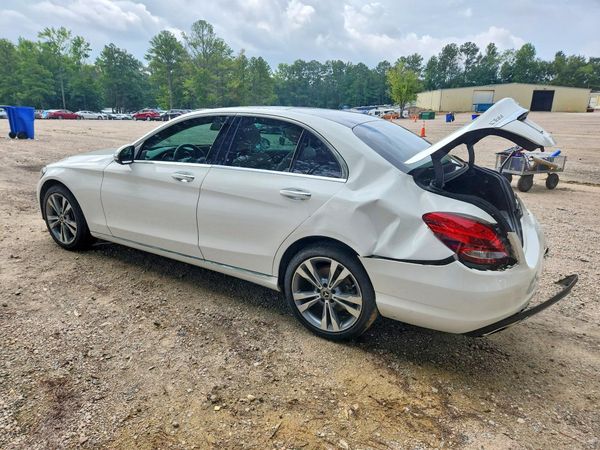 2017 MERCEDES-BENZ C C300-4M