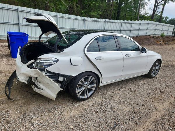2017 MERCEDES-BENZ C C300-4M