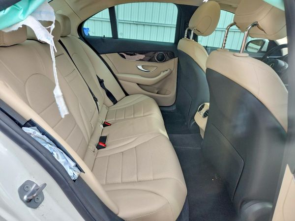 2017 MERCEDES-BENZ C C300-4M