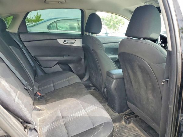 2022 KIA FORTE FE, LXS