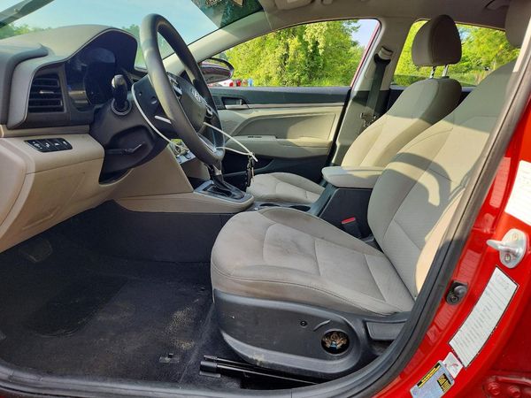 2019 HYUNDAI ELANTRA
