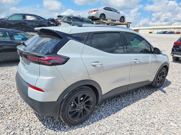 2022 CHEVROLET BOLT EUV LT