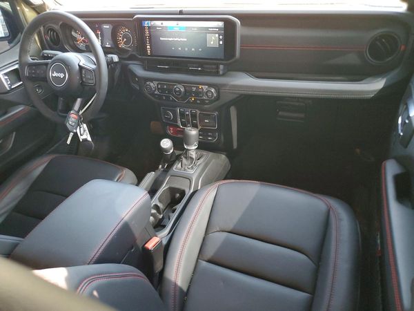2025 JEEP WRANGLER