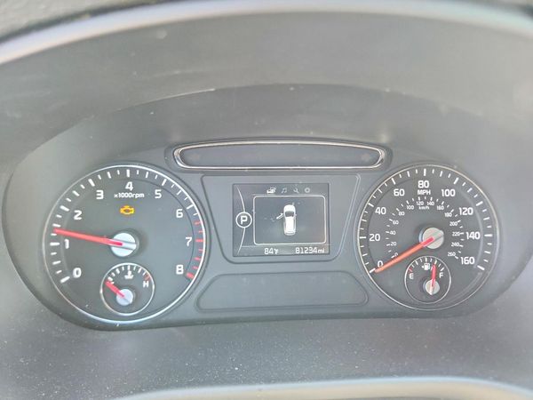 2018 KIA SORENTO L, LX