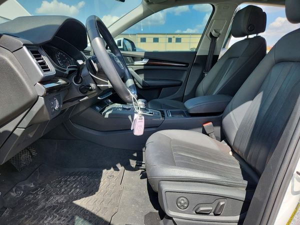2019 AUDI Q5 quattro Premium