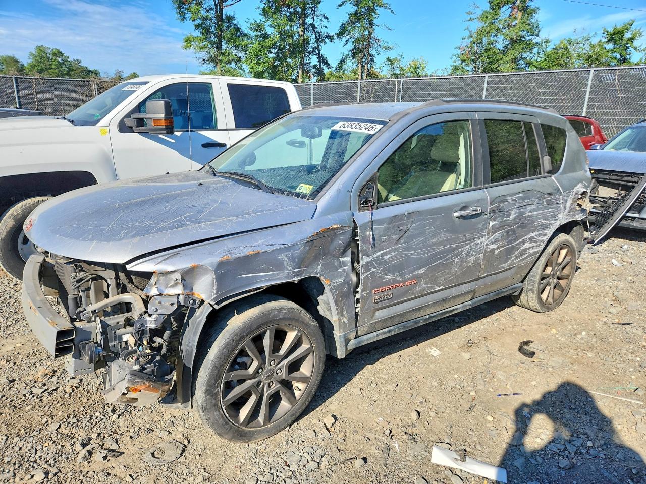 2016 JEEP COMPASS Sport — Front 3/4