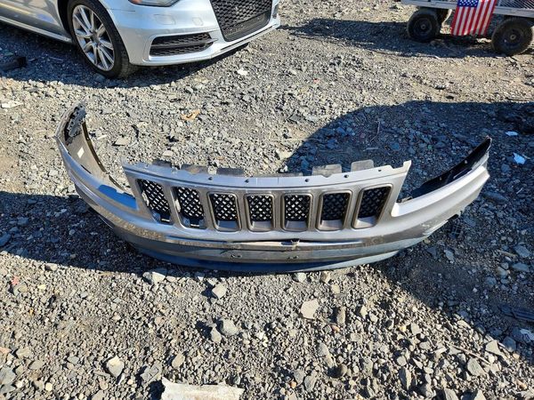2016 JEEP COMPASS Sport — LOOS