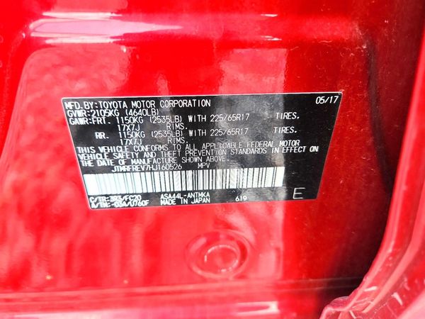 2017 TOYOTA RAV4 XLE