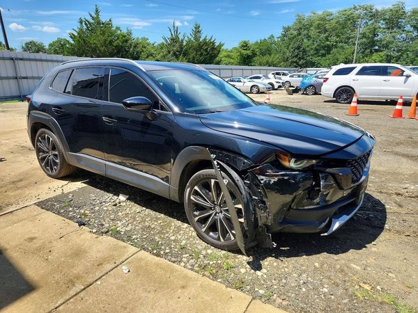 2023 MAZDA CX-50 Premium Plus Package