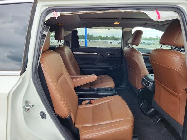 2019 TOYOTA HIGHLANDER Ltd/Ltd Platinum