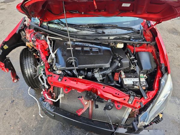 2018 TOYOTA COROLLA L/LE/SE/XLE/XSE — Engine bay