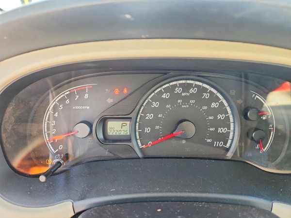 2014 TOYOTA SIENNA