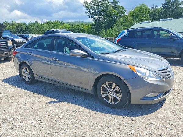 2013 HYUNDAI SONATA GLS/ GLS Popular
