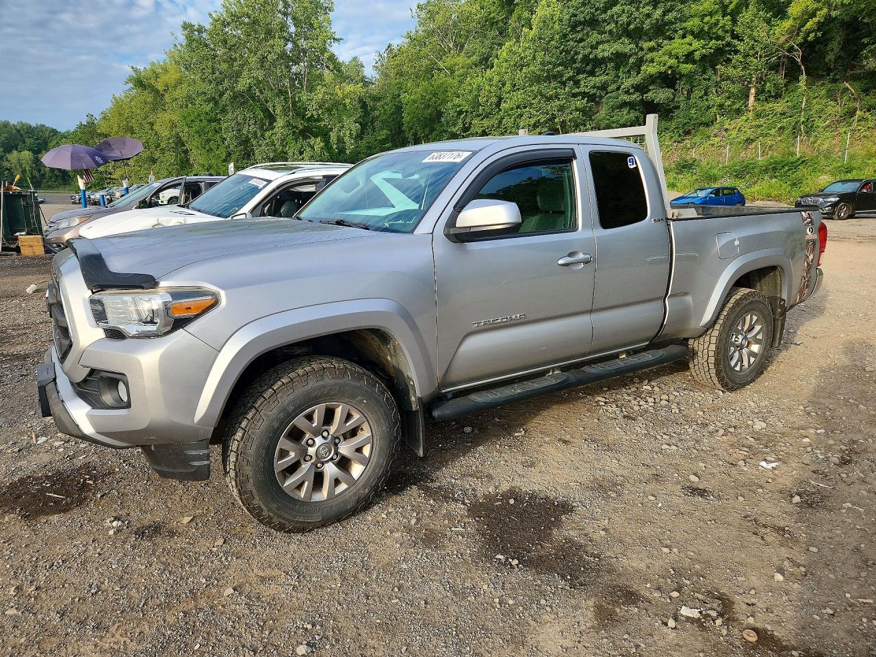 2016 TOYOTA TACOMA SR/SR5
