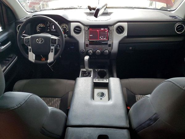 2020 TOYOTA TUNDRA SR5 Grade
