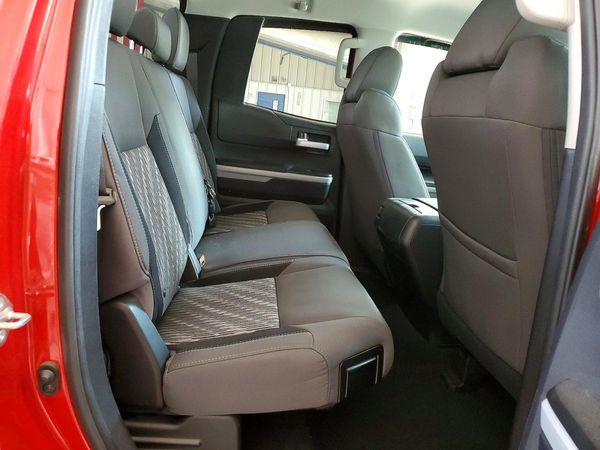 2020 TOYOTA TUNDRA SR5 Grade