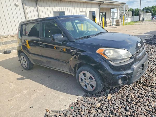 2013 KIA SOUL All Trims