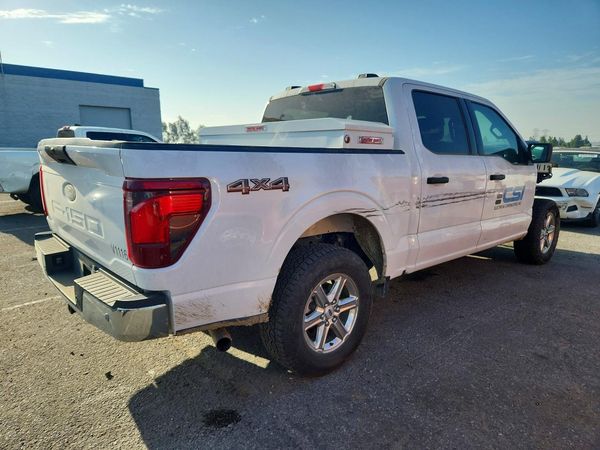 2025 FORD F150 XLT