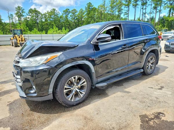 2019 TOYOTA HIGHLANDER