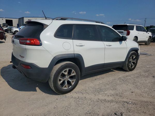 2015 JEEP CHEROKEE TRAILHAWK 4X4