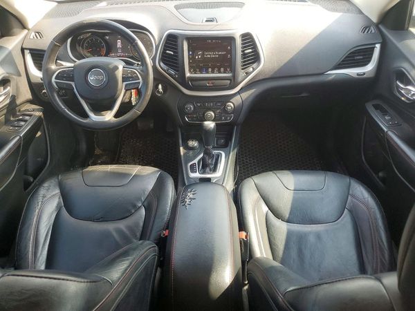 2015 JEEP CHEROKEE TRAILHAWK 4X4