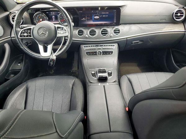 2019 MERCEDES-BENZ E E300-4M