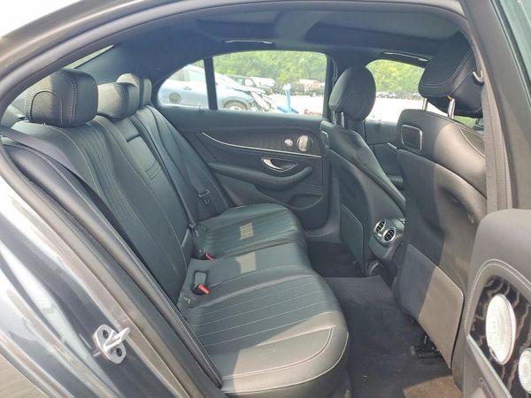 2019 MERCEDES-BENZ E E300-4M