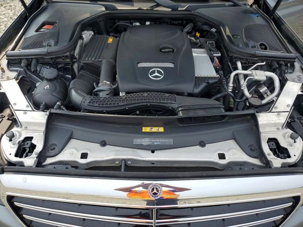 2019 MERCEDES-BENZ E E300-4M