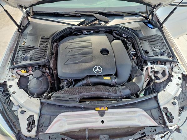 2019 MERCEDES-BENZ C C300-4M