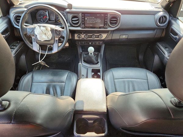 2020 TOYOTA TACOMA SR5