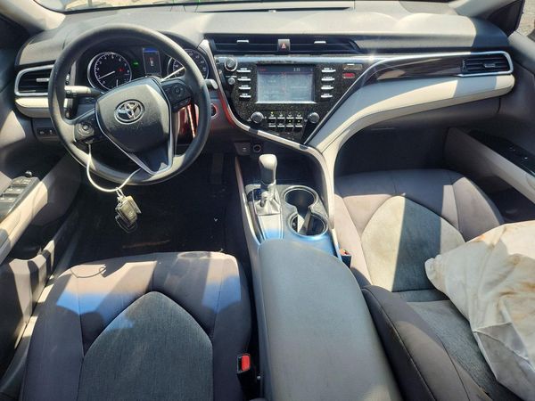 2018 TOYOTA CAMRY L/LE/SE/XLE — CKPT