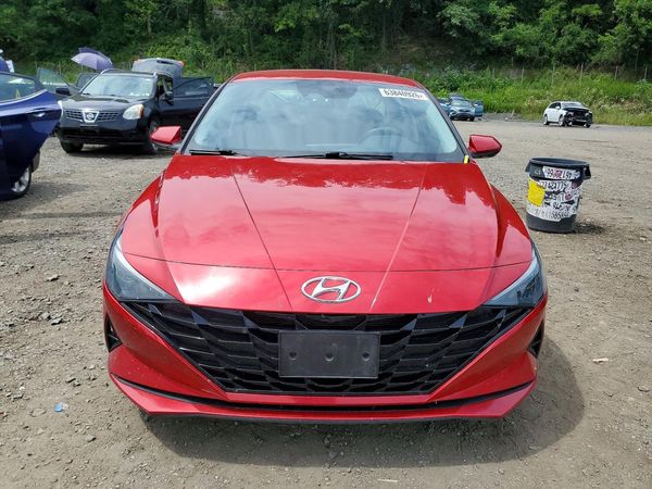 2021 HYUNDAI ELANTRA SE