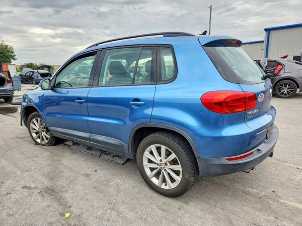 2017 VOLKSWAGEN TIGUAN