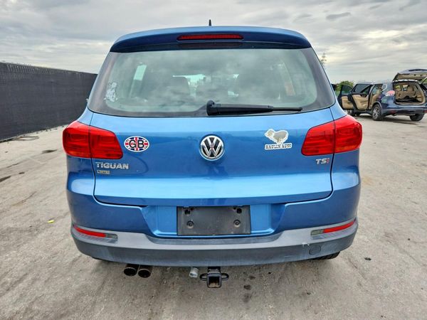 2017 VOLKSWAGEN TIGUAN