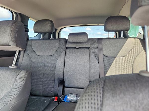 2019 HYUNDAI SANTA FE SE