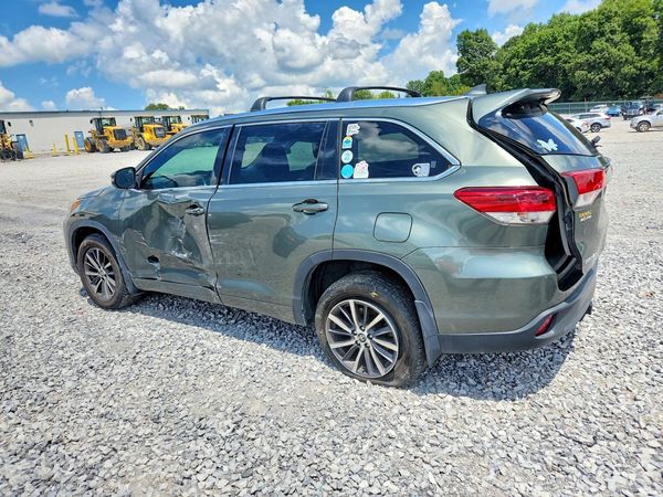 2018 TOYOTA HIGHLANDER SE/XLE
