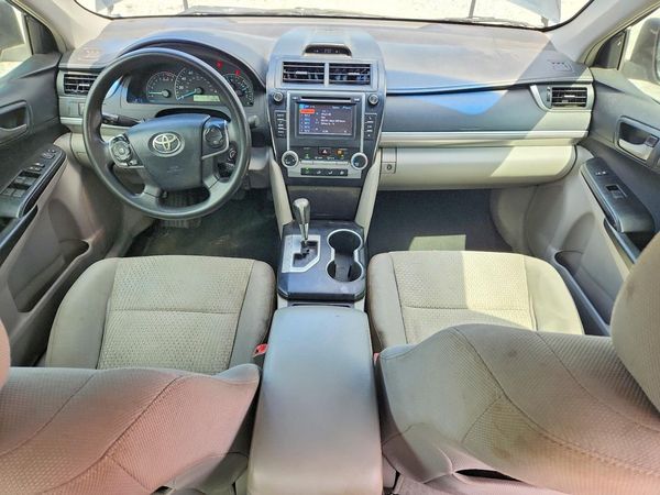 2014 TOYOTA CAMRY