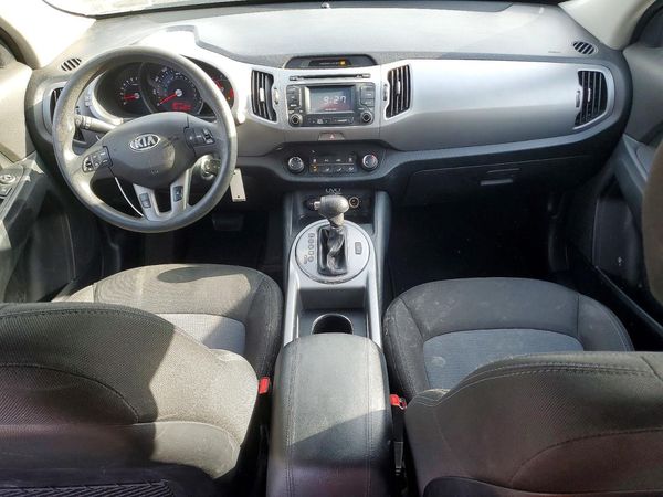 2015 KIA SPORTAGE GL - Middle-low