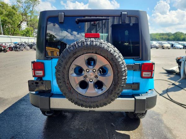 2017 JEEP WRANGLER UNLIMITED SPORT 4X4