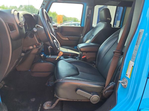 2017 JEEP WRANGLER UNLIMITED SPORT 4X4