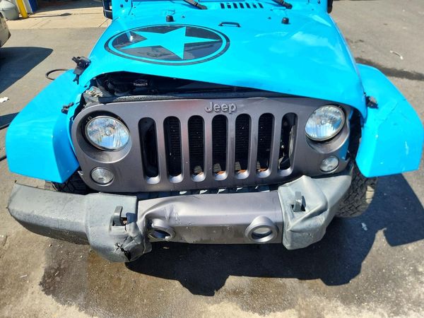 2017 JEEP WRANGLER UNLIMITED SPORT 4X4