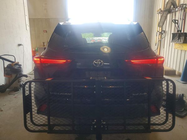 2022 TOYOTA HIGHLANDER