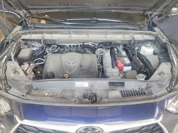 2022 TOYOTA HIGHLANDER