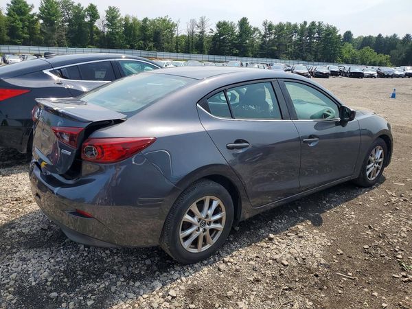2015 MAZDA 3 Touring/GS