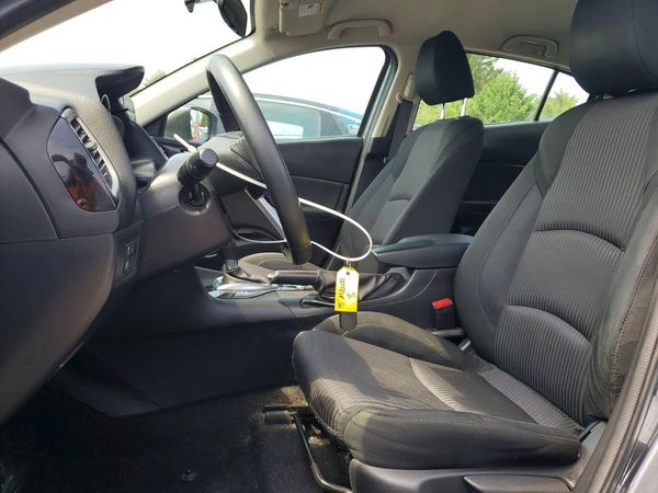 2015 MAZDA 3 Touring/GS