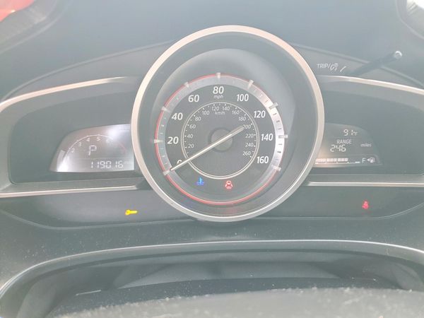 2015 MAZDA 3 Touring/GS