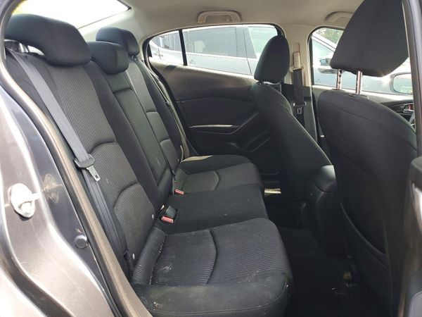 2015 MAZDA 3 Touring/GS